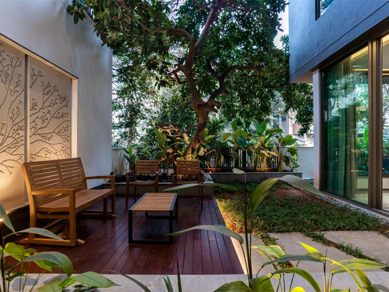 Balcony design with wooden flooring - Beautiful Homes Balcony design with wooden flooring - Beautiful Homes