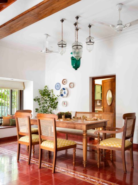 Wooden dining chair designs - Beautiful Homes Wooden dining chair designs - Beautiful Homes