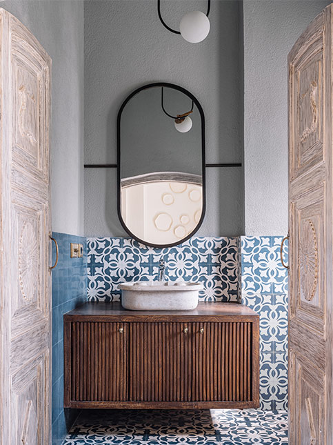 Bell Shaped Bathroom Décor - Beautiful Homes Beautiful Bathroom Décor Design in Bell Shape - Beautiful Homes