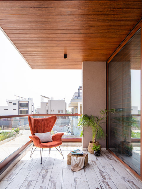 Simple Balcony with Seating - Beautiful Homes Simple Balcony with Seating - Beautiful Homes