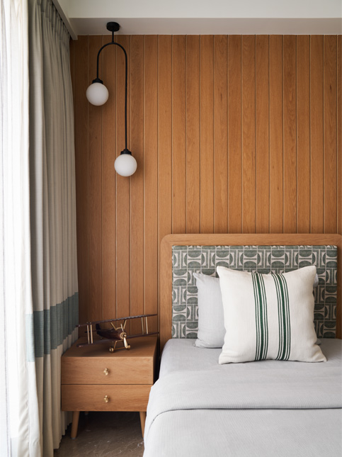 Beautifully Furnished Bedroom in Neutral Theme - Beautiful Homes Beautifully Furnished Bedroom in Neutral Theme - Beautiful Homes