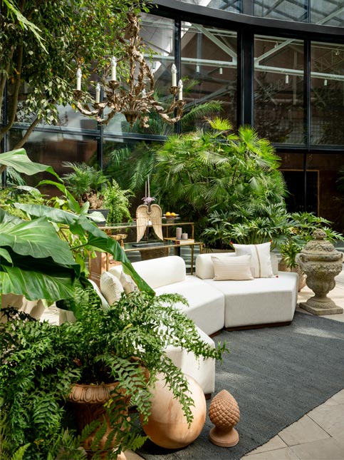 Orangery seating with plants – Beautiful Homes Orangery seating with plants – Beautiful Homes