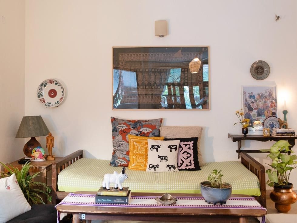 Framed Baluchari scarf with family and craft stories – Beautiful Homes Framed Baluchari scarf with family and craft stories – Beautiful Homes