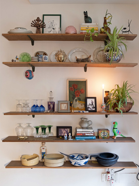 Shelves with contrasting materials and textures – Beautiful Homes Shelves with contrasting materials and textures – Beautiful Homes