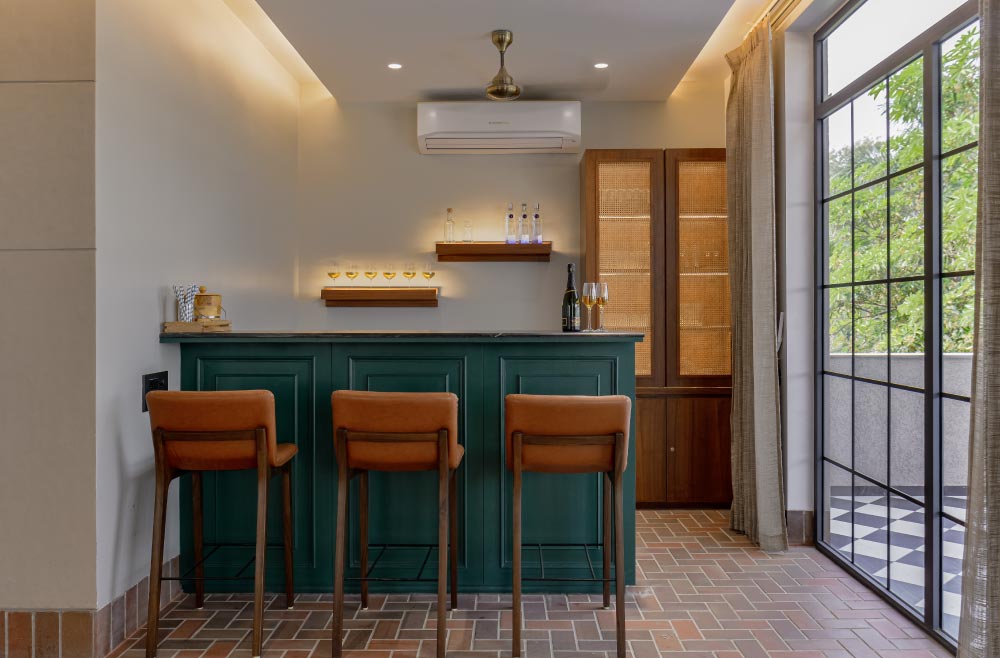 Give your home chic look with home bar designs that are trending in 2022 - Beautiful Homes Give your home chic look with home bar designs that are trending in 2022 - Beautiful Homes
