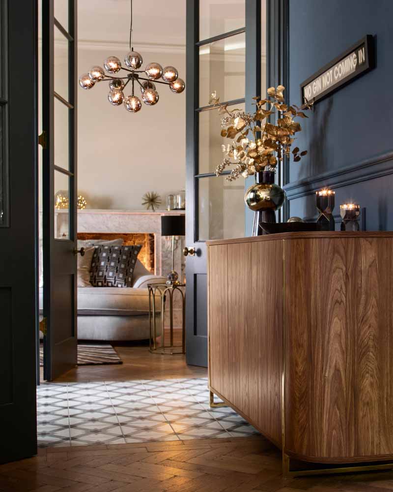 Add gold & bronze lighting colours for warm winter décor - Beautiful Homes Add gold & bronze lighting colours for warm winter décor - Beautiful Homes
