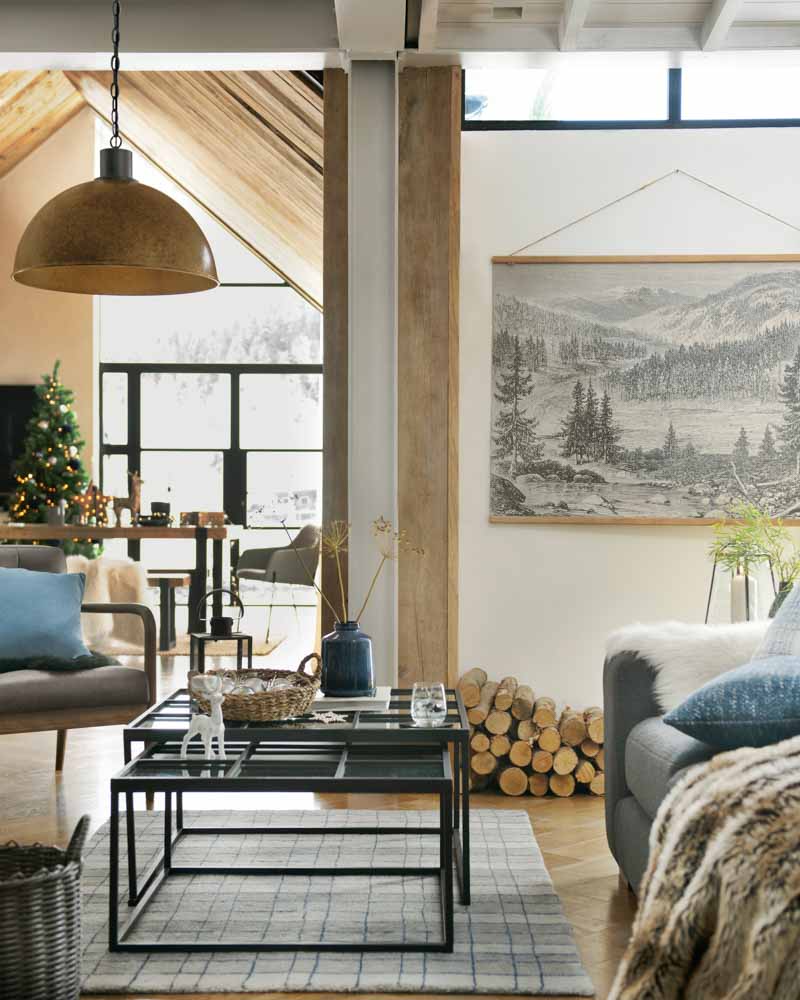 Faux fur throws & cushion covers for winter theme home décor - Beautiful Homes Faux fur throws & cushion covers for winter theme home décor - Beautiful Homes