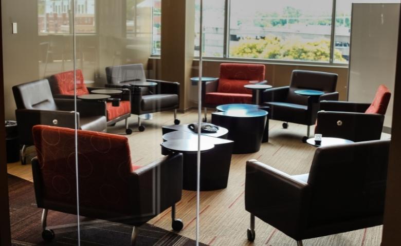 You can use lacquered glass design in an eating area or dining area - Beautiful Homes You can use lacquered glass design in an eating area or dining area - Beautiful Homes