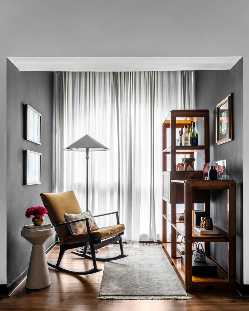 Balcony converted into a reading nook-cum-bar area - Beautiful Homes Balcony converted into a reading nook-cum-bar area - Beautiful Homes