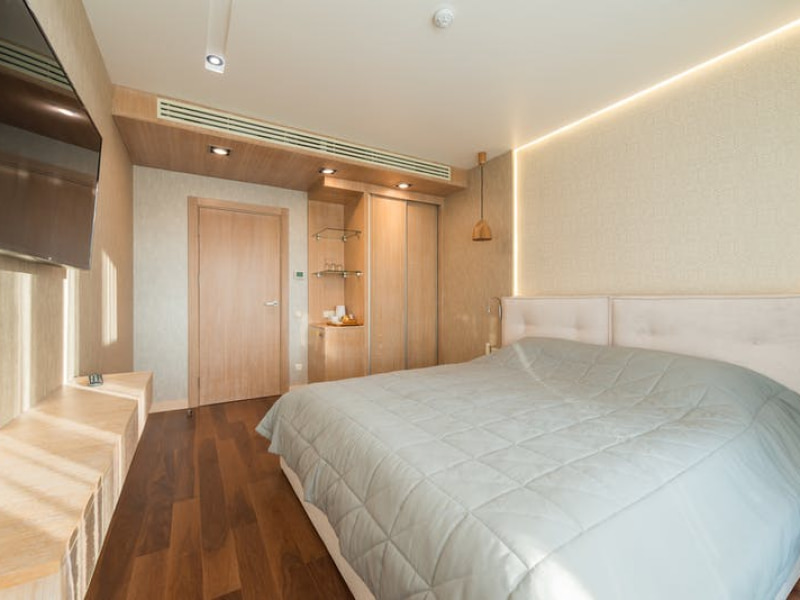 Internal wardrobe dimensions for wooden bedroom - Beautiful Homes Internal wardrobe dimensions for wooden bedroom - Beautiful Homes