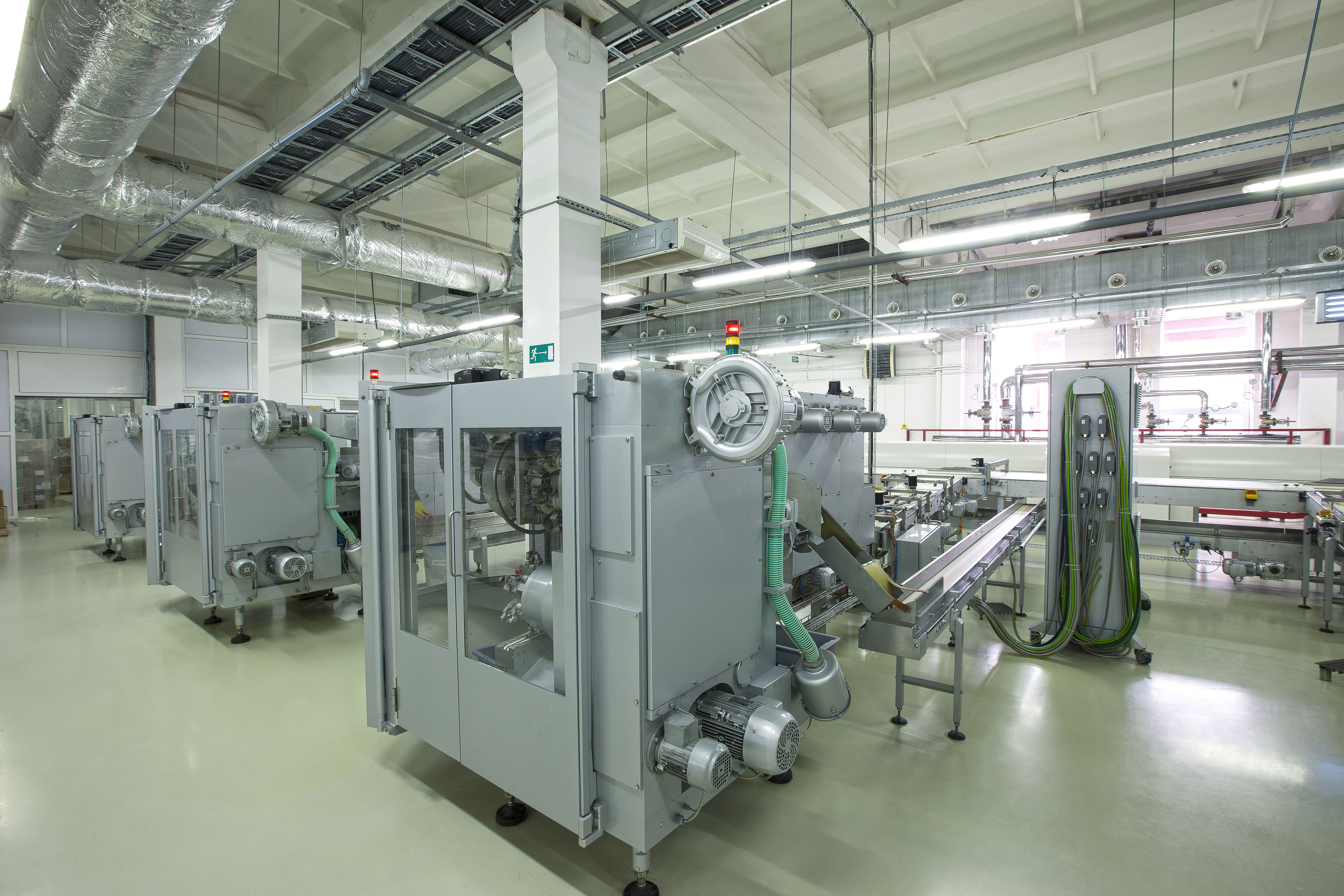 Versatile Floor Coating Systems for Extreme Factory Conditions