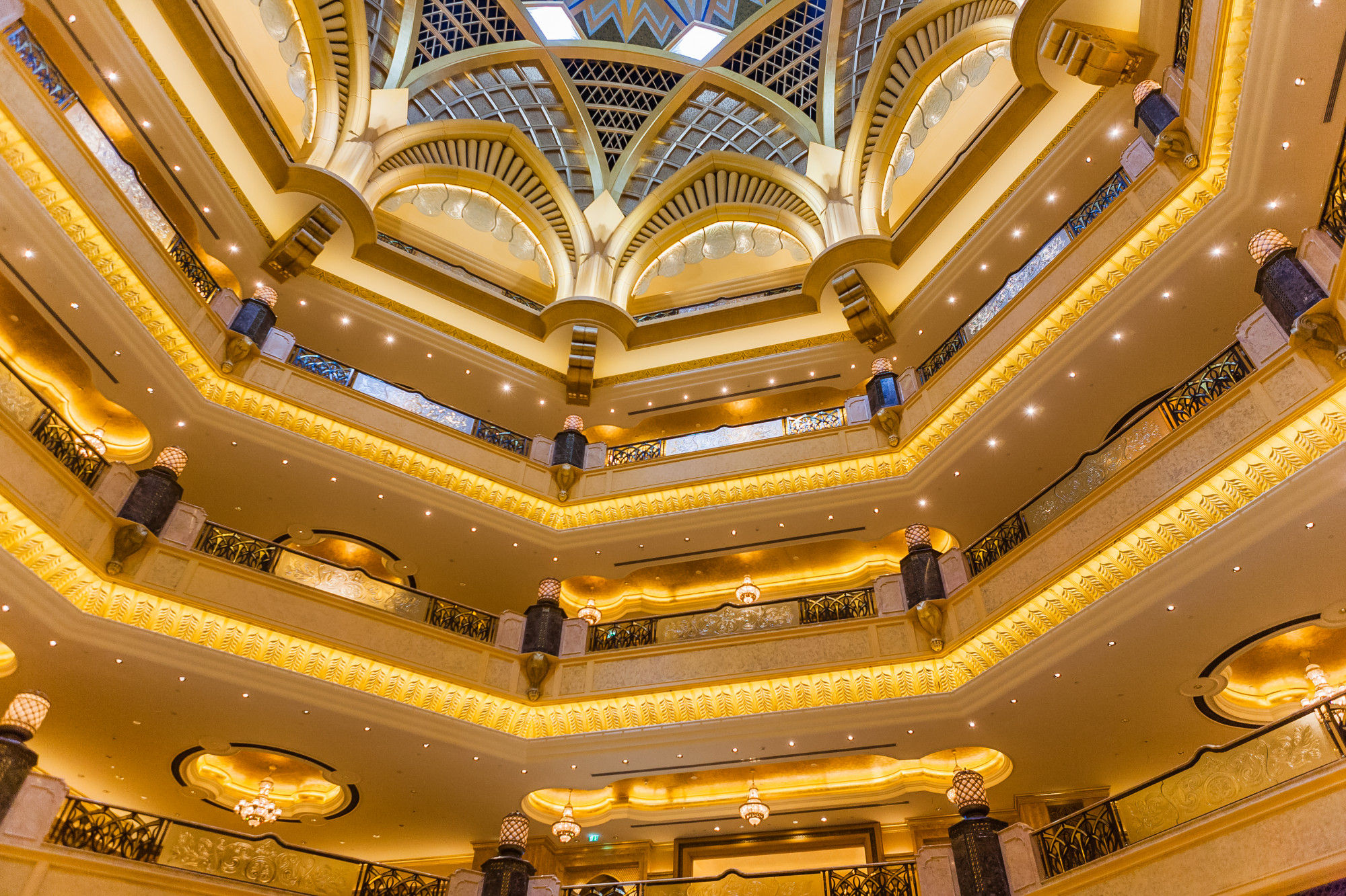 Coating Solutions for Hospitality Projects in Egypt: Balancing Durability, Protection & Design