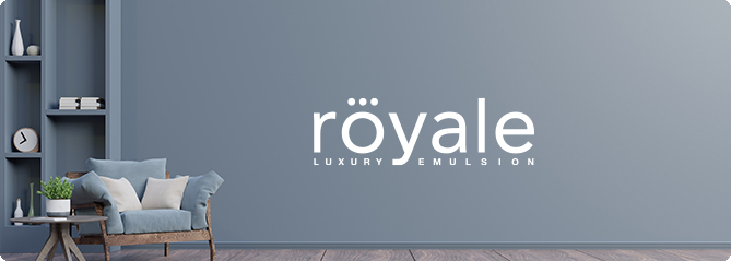 royale-1-desk