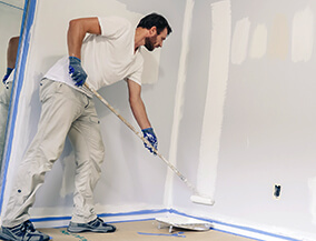 Hire a paint contractor that is professional at all times - Asian Paints