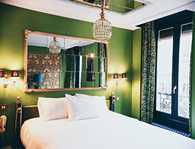 Modern Bedroom Designs - Asian Paints