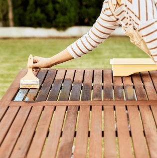 How to Choose the Right Wood Finish