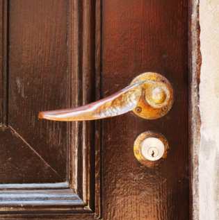 Protect Doorknobs - Asian Paints
