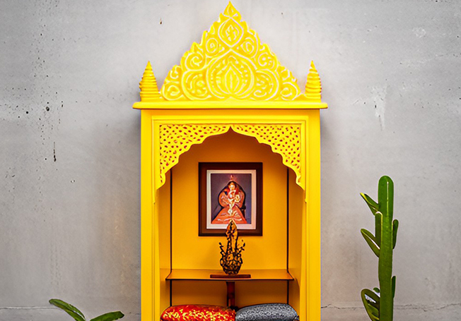 Yellow pooja room colour combination to enhance your home design - Asian Paints