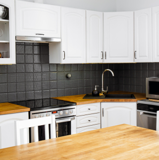 Wooden Laminate Kitchen Counters - Asian Paints