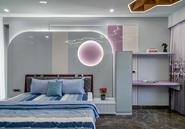 Luxurious Bedroom Design Idea