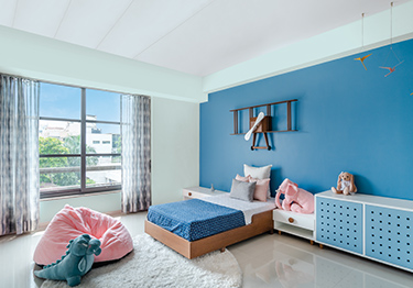 Monochromatic Blue Kid’s Room