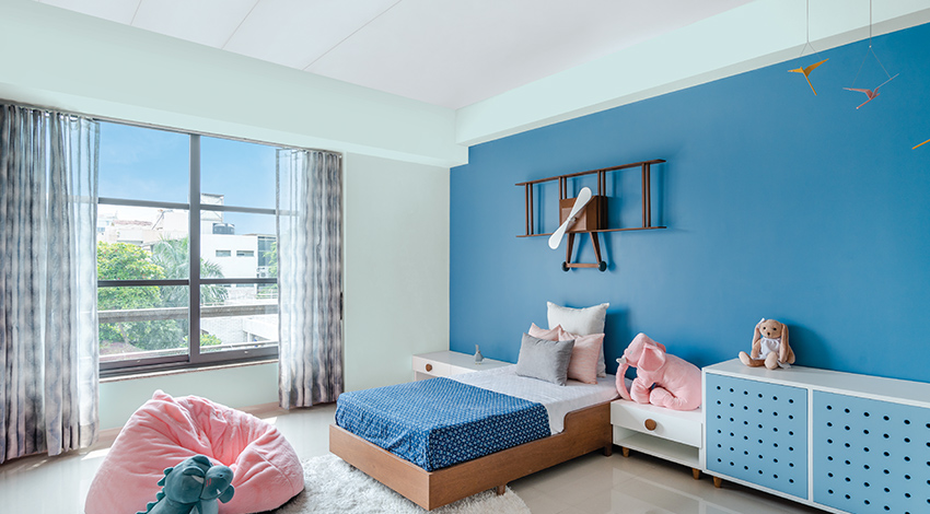 Monochromatic-Blue-Kids-Room
