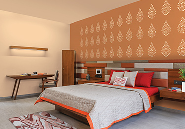 Orange-Monochromatic-Master-Bedroom-m