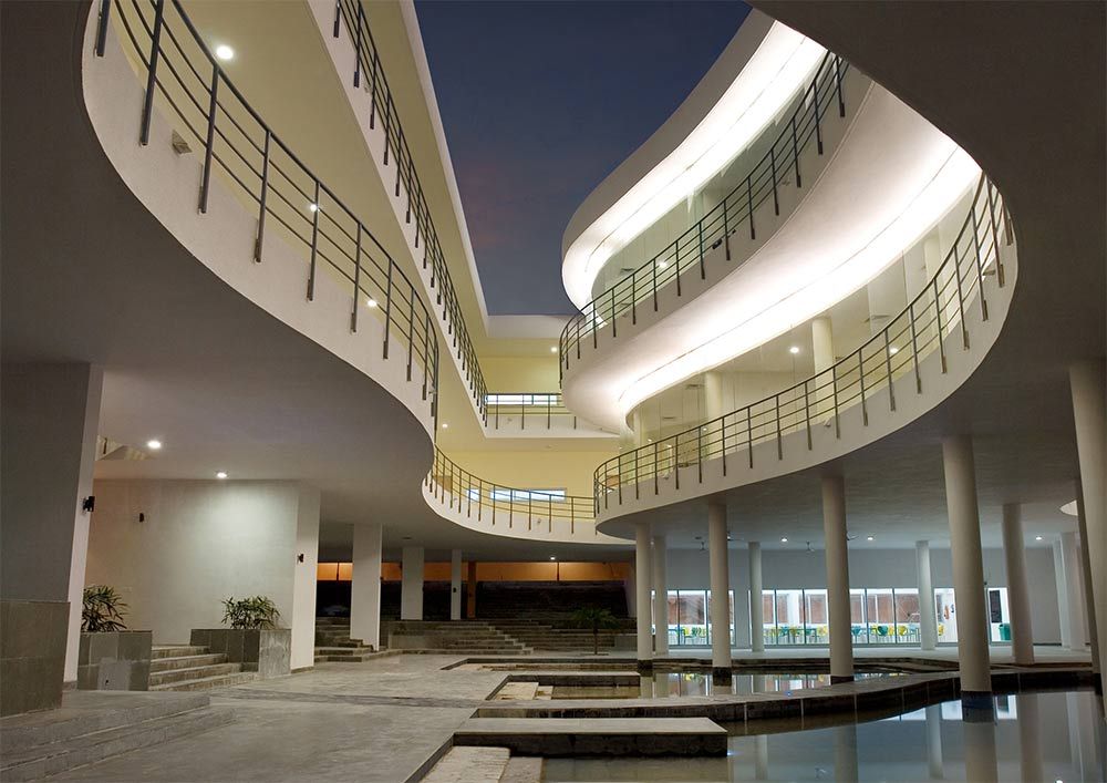 Pearl Academy by Morphogenesis