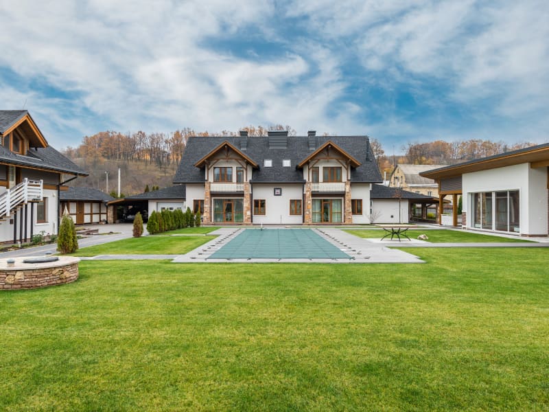 Landscaping for modern front house design - Beautiful Homes