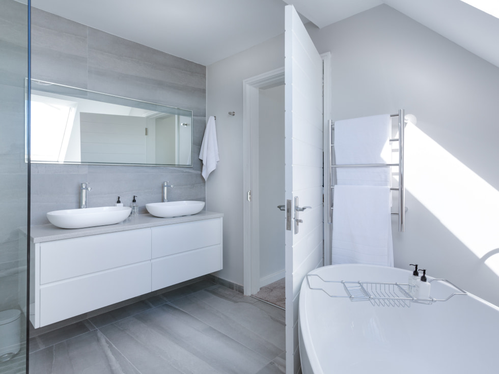 Quartz vanity countertop for your bathroom interior - Beautiful Homes
