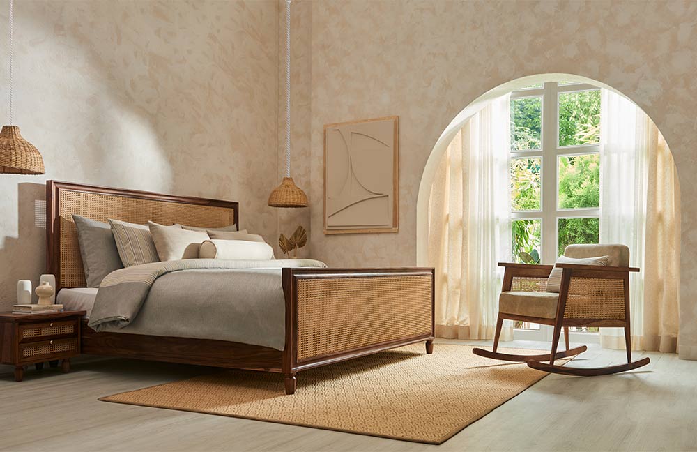 Master bedroom wallpaper accent wall - Beautiful Homes