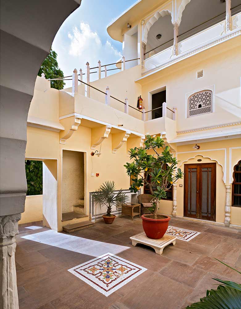 Courtyard design for an Indian house - Beautiful Homes