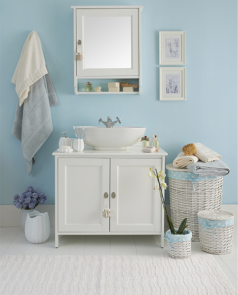 Mirror cabinet design ideas for your bathroom design - Beautiful Homes