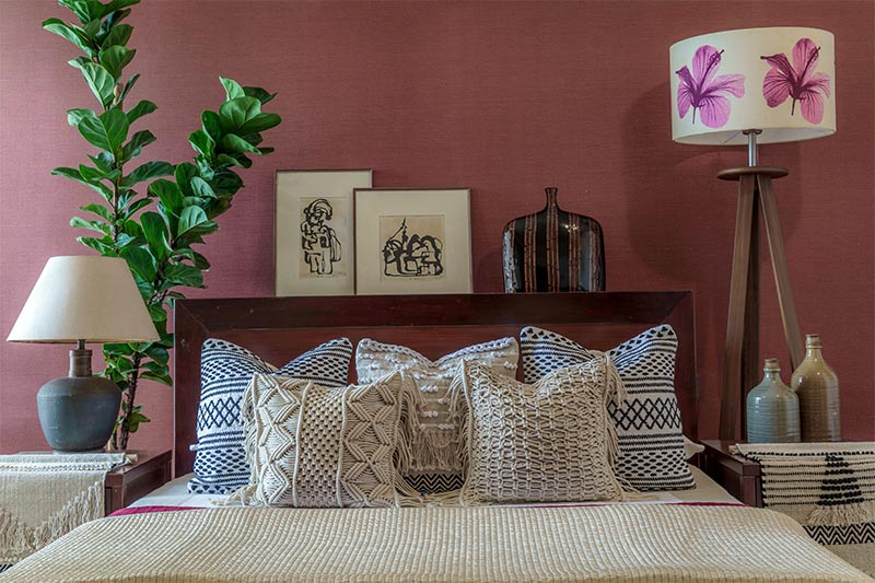 Wooden headboard & throw pillows for guest room - Beautiful Homes