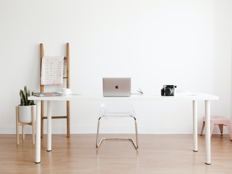Home office paint colours with minimalist design - Beautiful Homes