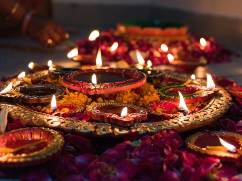 Traditional diwali diya decoration for your home - Beautiful Homes