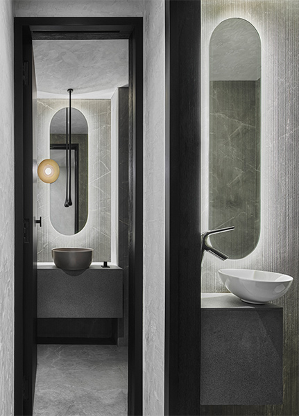 Elite toilet design at the Studio Flamingo - Beautiful Homes