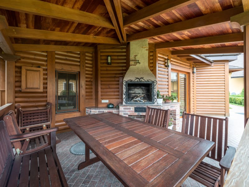 Vaulted ceiling for hall area with wooden seating - Beautiful Homes