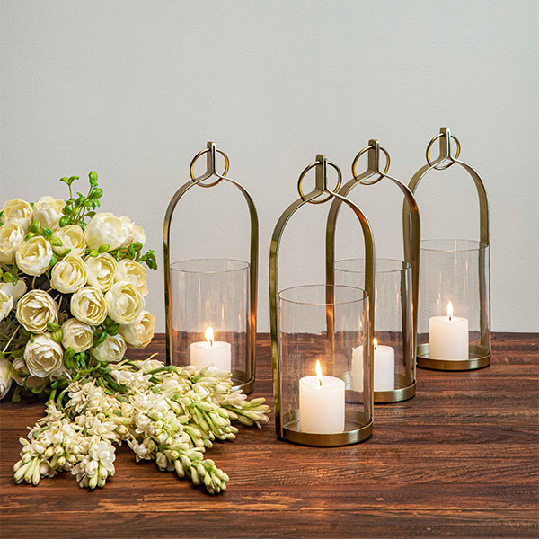 Candles as decoration items for Christmas- Beautiful Homes