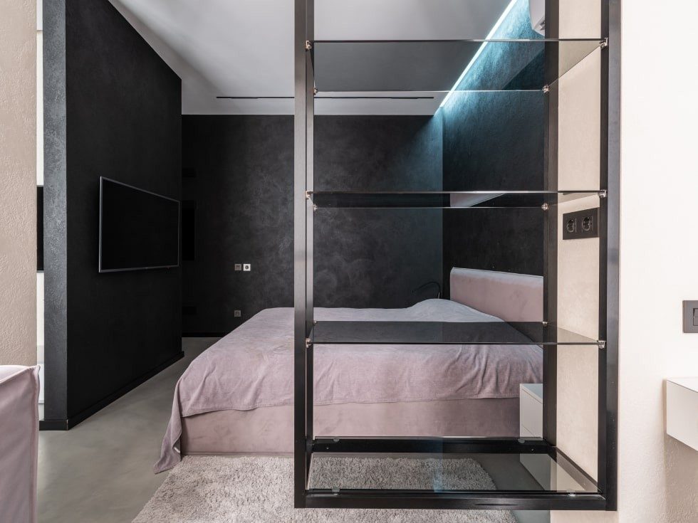 Black matching colour with dusty rose colour in the bedroom - Beautiful Homes