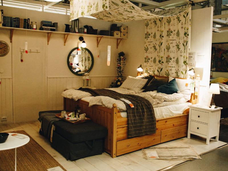 Homey & comfy bedroom designs for couples for your space - Beautiful Homes