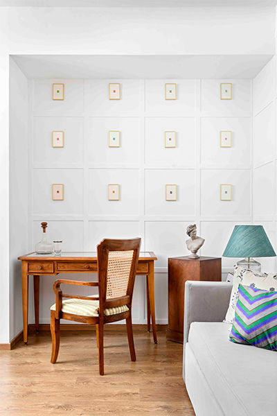 Queen elizabeth stamps cover in the study - Beautiful Homes