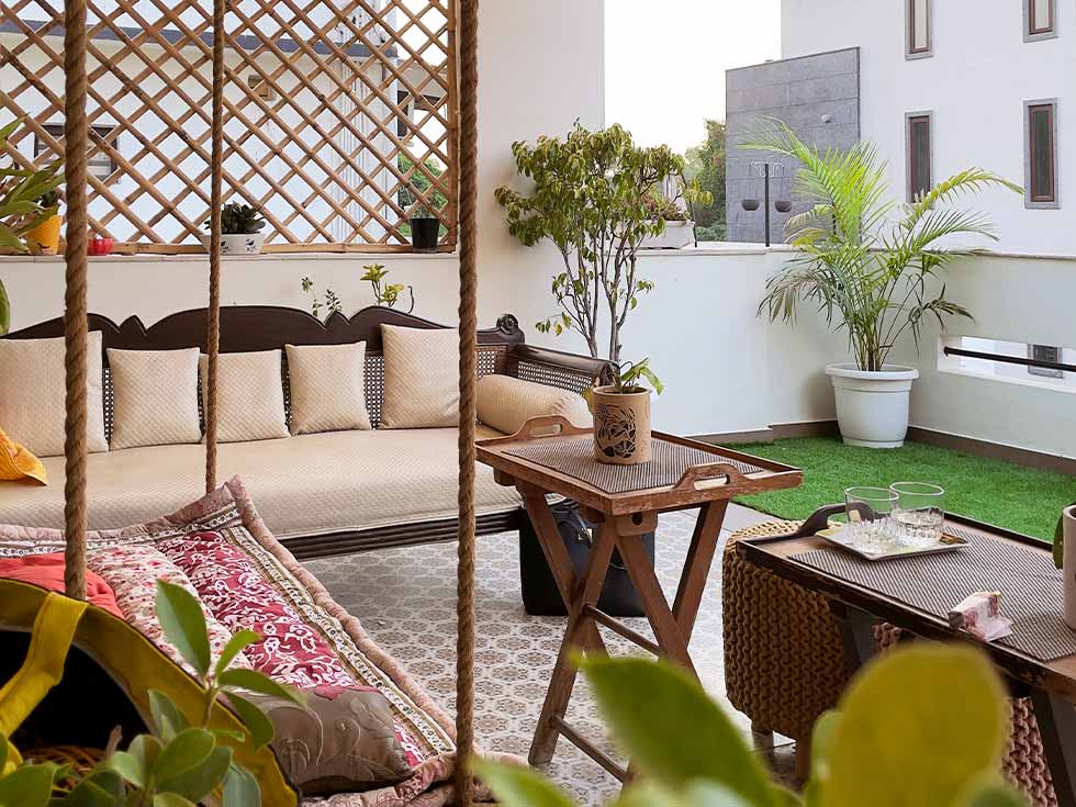 Muted tone big balcony garden ideas for your space – Beautiful Homes