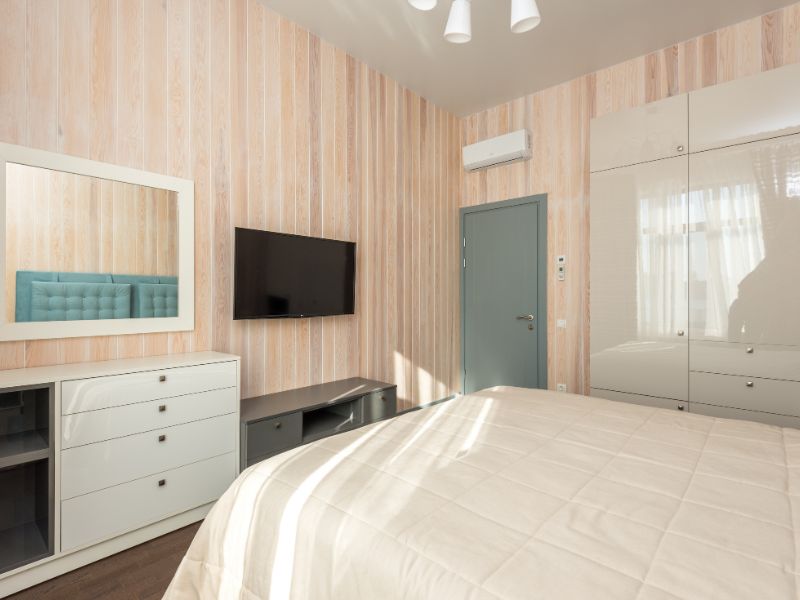 Warm neutral master bedroom colour ideas - Beautiful Homes