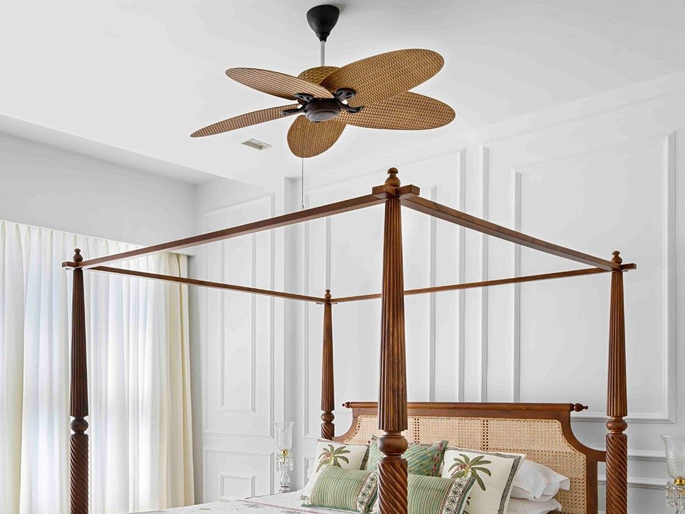 Tropical ceiling fan for your bedroom - Beautiful Homes