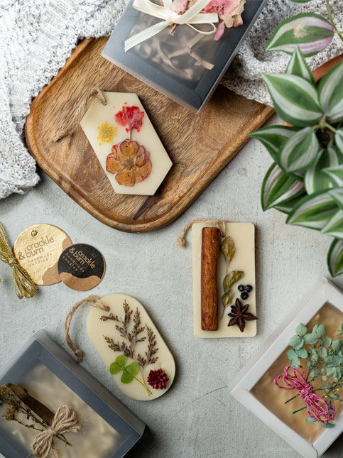 Baro Market's Beeswax Scented Tablets - Beautiful Homes