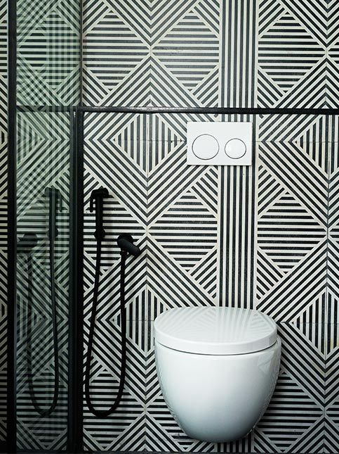 Black and White Tiles – Beautiful Homes