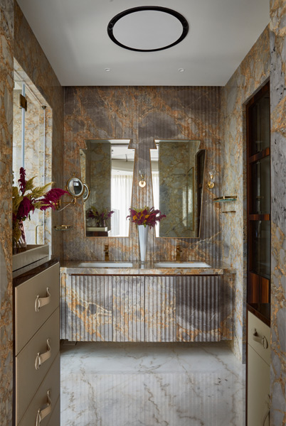 Luxury bathroom with double sink design – Beautiful Homes