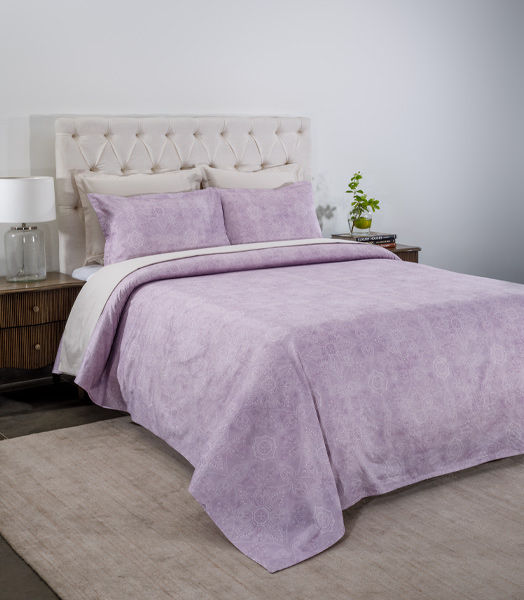 Royale’s ‘Freya’ bedsheet series in violet colour - Beautiful Homes