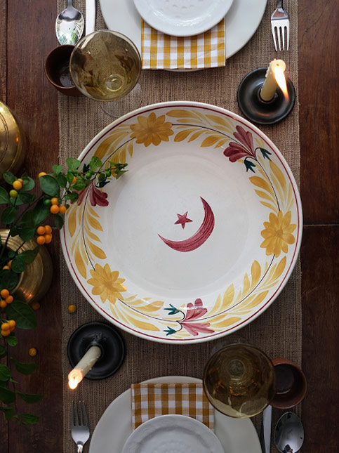 Large porcelain platter with a crescent moon and five-pointed star motif – Beautiful Homes